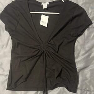 Rue21 Black Gathered V-Neck Tee